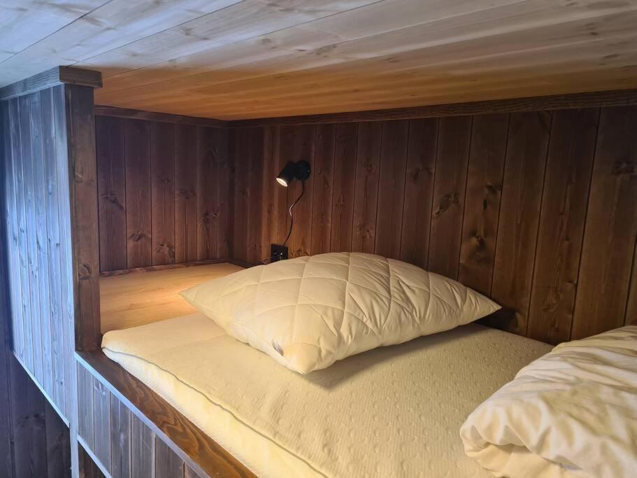 Ladebua Villa Brunstad Екстериор снимка